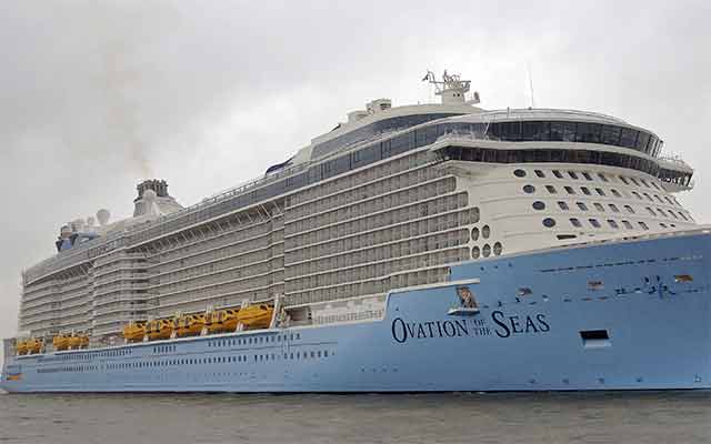 Navi da crociera Ovation of the seas